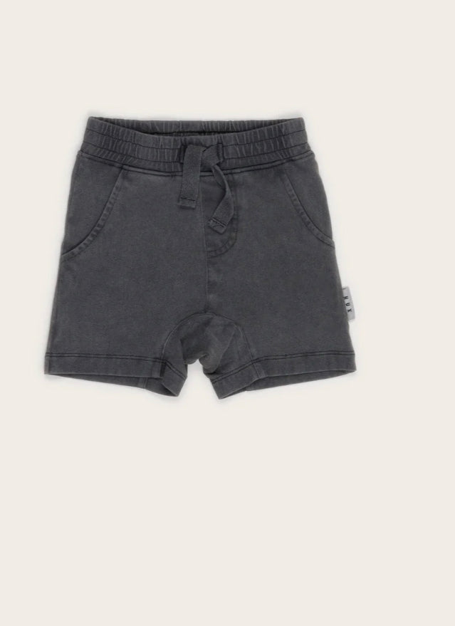 BLACK VINTAGE SLOUCH SHORT BY HUX BABY